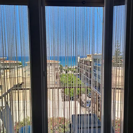 A Due Passi Dalla Sabbia Fine Cefalu